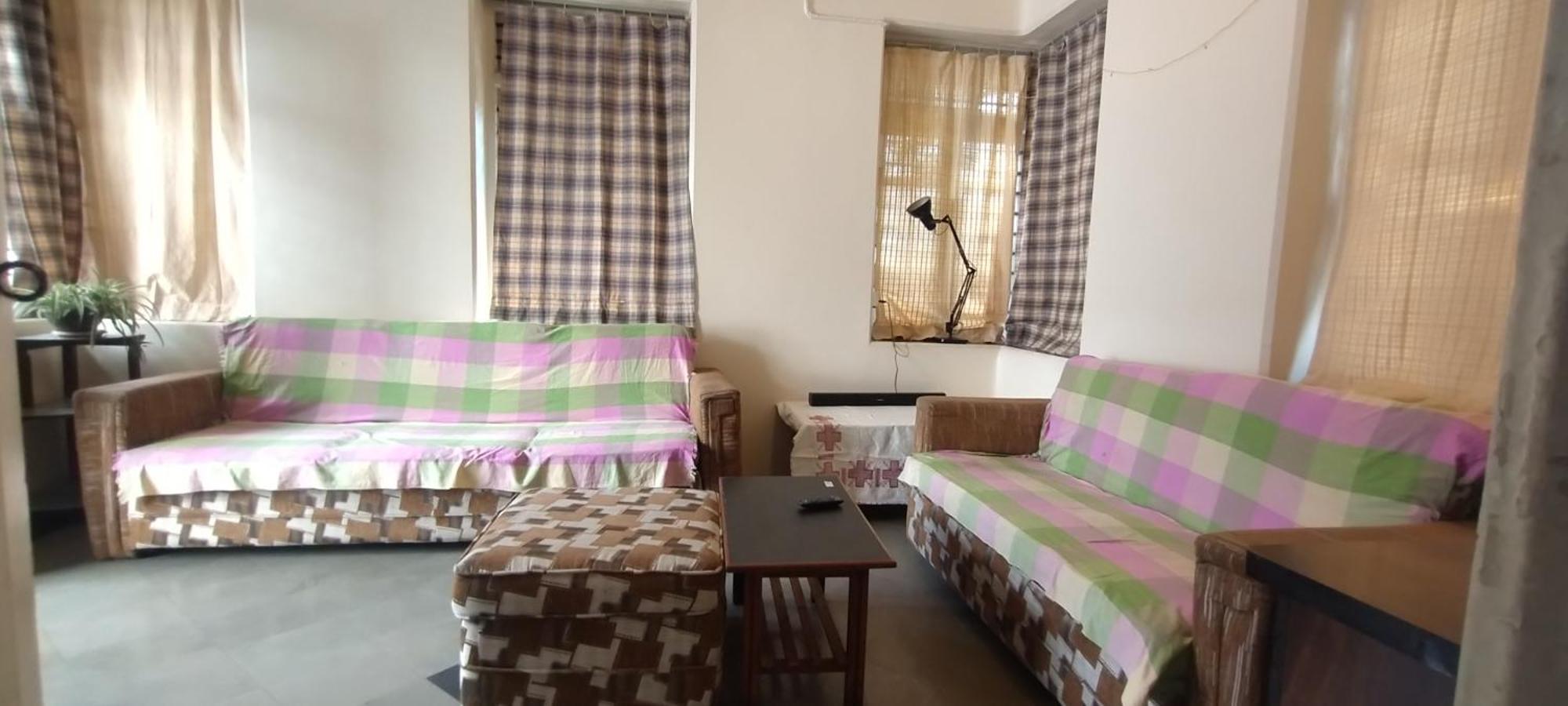 Madhav Bhavan Guest House Pune Bagian luar foto