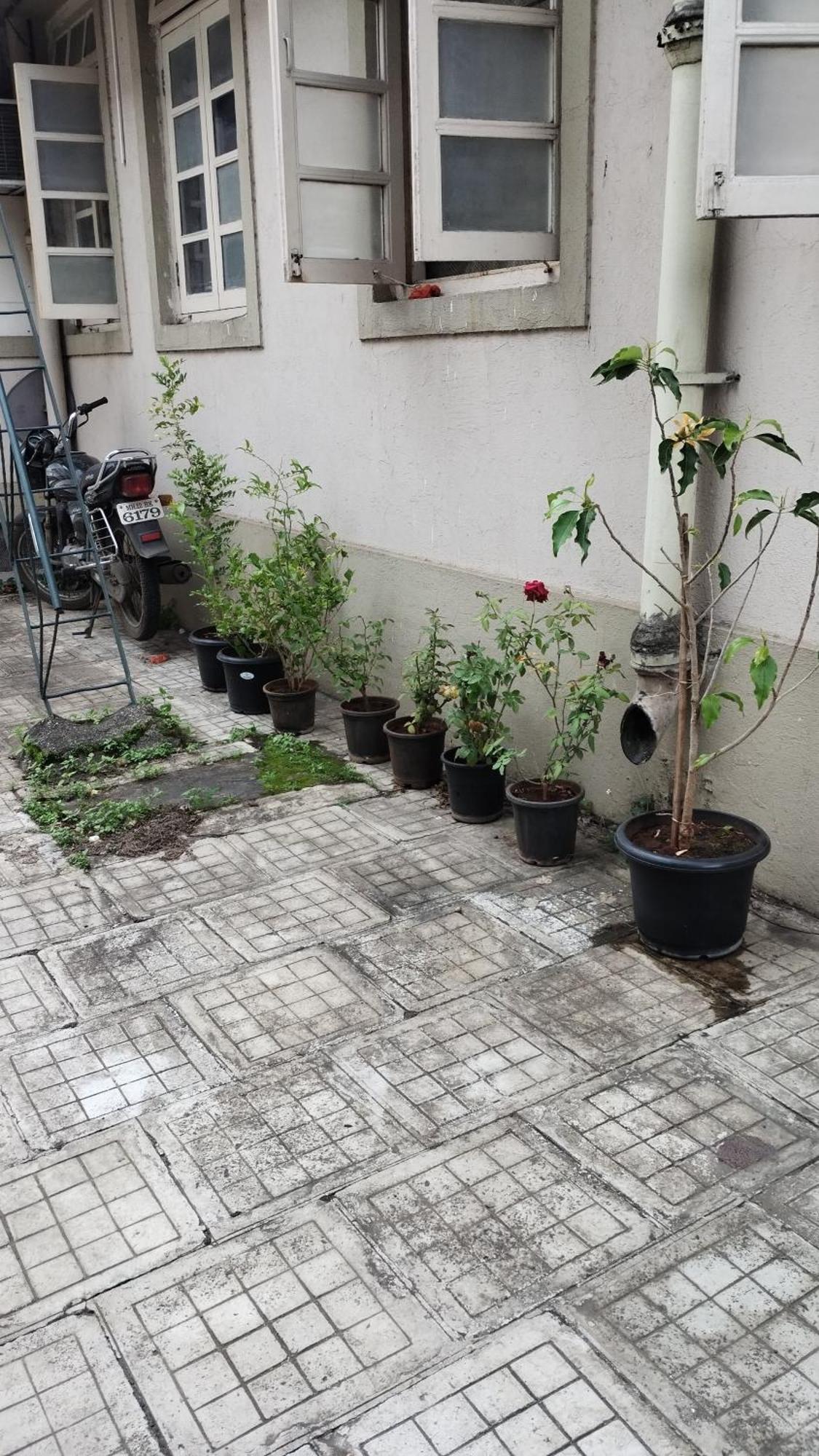 Madhav Bhavan Guest House Pune Bagian luar foto