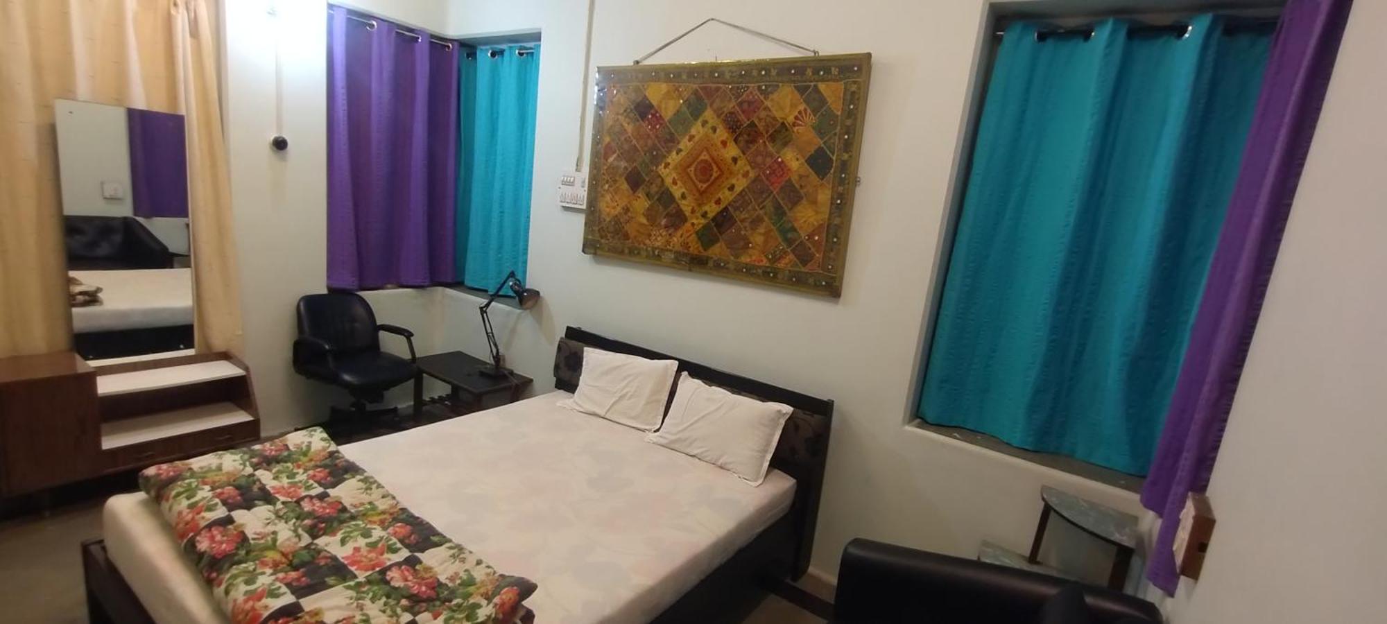 Madhav Bhavan Guest House Pune Bagian luar foto