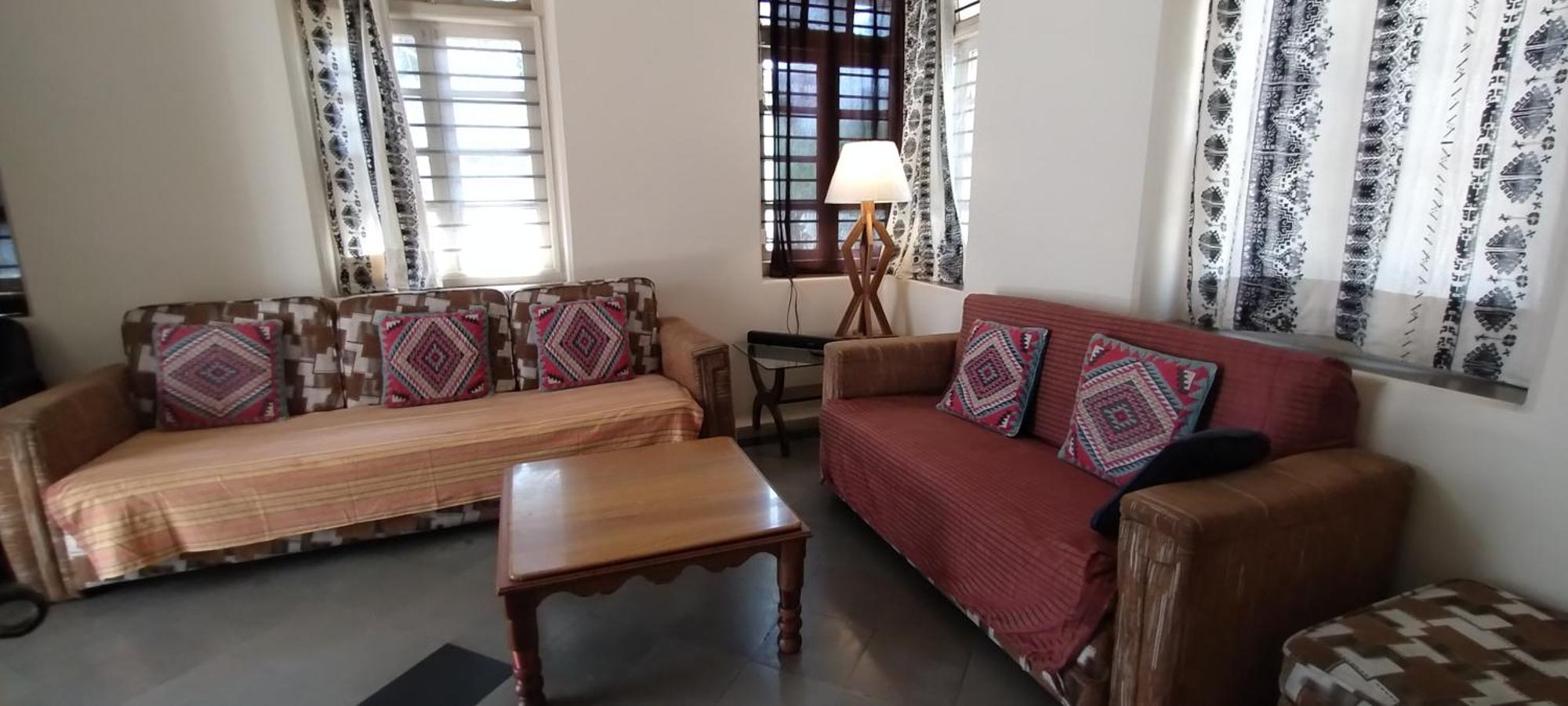Madhav Bhavan Guest House Pune Bagian luar foto