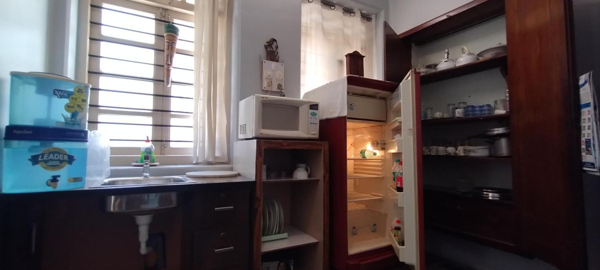 Madhav Bhavan Guest House Pune Bagian luar foto